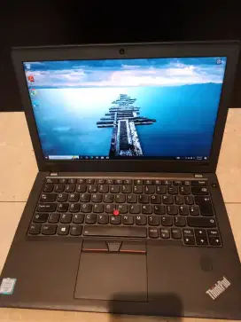 Lenovo Thinkpad x270 , mulus , batre awet