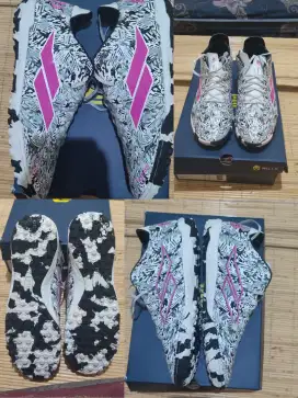 Sepatu futsal mills