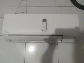 INDOOR AC DAIKIN ½PK