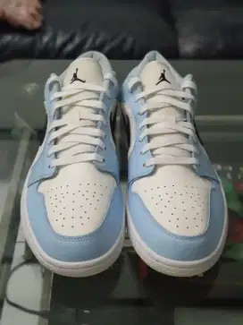 Size 46 - Nike AirJordan 1 low Ice Blue