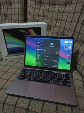 Macbook Pro M2 2022 Fullset mulus jual cepat