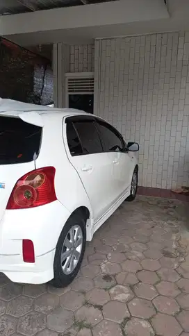 Toyota Yaris 2012 Bensin