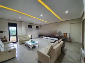 Rumah dan Workshop Tepi Jalan Raya 5 LT di Cempaka Putih Jakarta L2-24