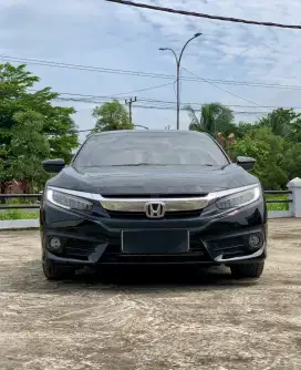 Civic Turbo 1.5 ES CVT AT Tahun 2018