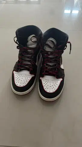 nike air jordan high OG black/red