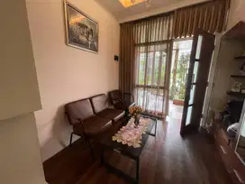 Dijual Rumah Kota Baru Parahyangan Sudah Renov Bangunan Diperbesar