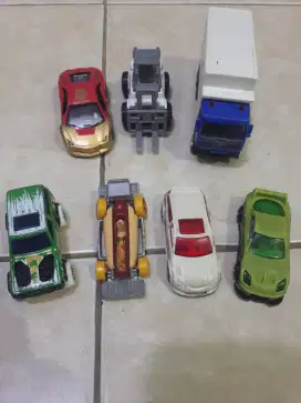 Mainan hotwheels take all
