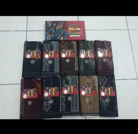 Kain sarung ATLAS IDAMAN HARMONI 555, kode IN
