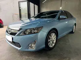 2012 CAMRY HYBRID 2.5 AT, ISTIMEWA, TERAWAT, SIAP PAKAI, PAJAK PANJANG