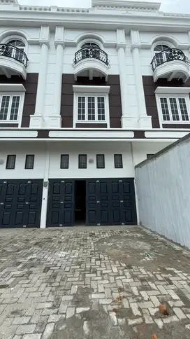 Dijual Ruko SHM Di Komplek Westin Jl Pukat VI