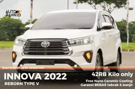 Toyota Innova 2.0 V AT 2022