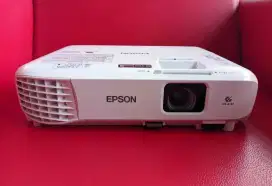 proyektor Epson EB-X500 Second Full Segel