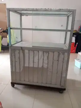 Etalase Kaca ukuran Sedang buat Dagang 160 x 100 x 60 cm area Tapos