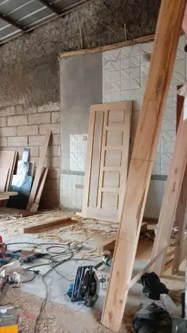 JUAL PINTU KUSEN JENDELA KAYU