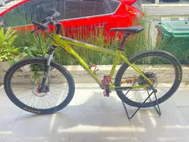 Sepeda MTB Scott Scale 780