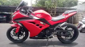 Kawasaki Ninja 250 fi th 2015 jual cepat