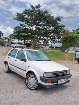 JUAL STARLET KOTAK EP70 1000Cc