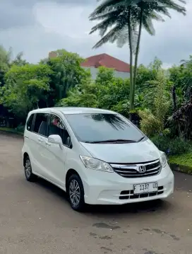 Honda Freed 2013 Bensin