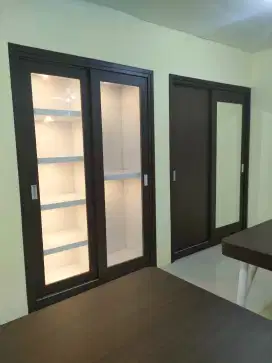 Lemari arsip / almari kantor serbaguna