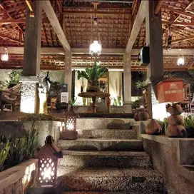 Rumah Villa Gaya Jawa Bali Di Cianjur