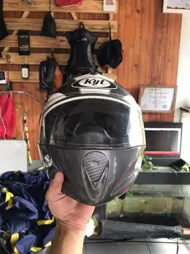 Helm KYT Fullface