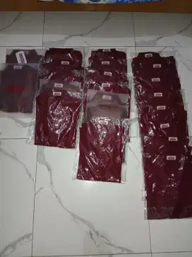 JUAL RUGI 30 ribu toko mau tutup.
Bisa dijual lagi. 
KONVEKSI SENDIRI