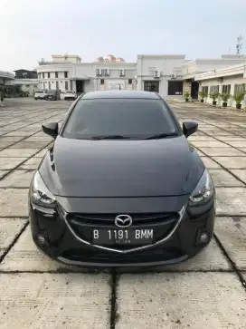 Mazad 2 R skyactiv tahun 2015 at