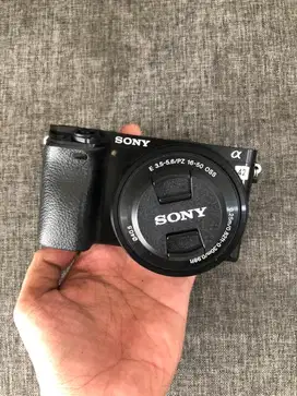 Sony a6000 + lensa kit LIKE NEW Fullset