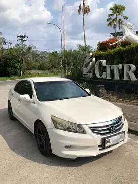 HONDA ACCORD VTi-L AT/MATIC 2011