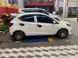 Jual Cepat Honda Brio Satya E CVT 2023 - Modifikasi Brio Urbanite