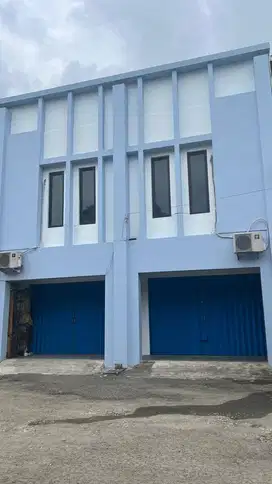 DIJUAL/ DISEWA Ruko Gandeng Taman Royal 1  Siap Pakai Baru Renovasi