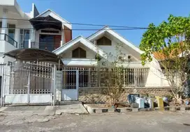 Dijual Rumah Dharmahusada Indah Utara Dkt Galaxy Mall Lokasi Bagus