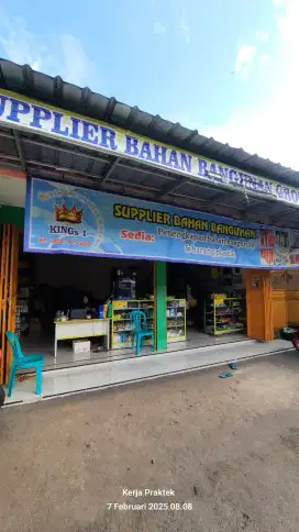 Dijual Cepat Bangunan Toko Lokasi Startegis