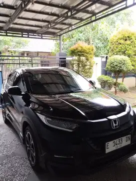 Honda HR-V 2020 E CVT PLUS (LOW KM)