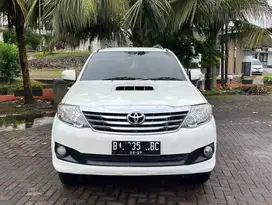 Toyota Fortuner 2.5 G VNT AT 2013