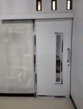 Pintu geser alumunium