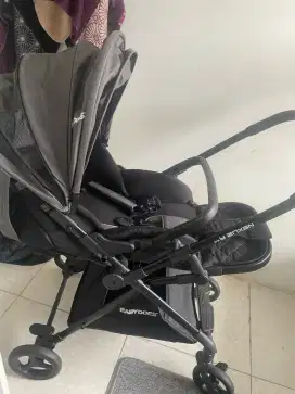 Baby does stroller nexuz r. 20