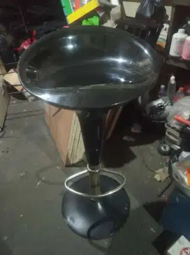 kursi bulat bahan fiber glass
