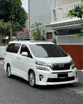 Toyota Vellfire 2.4 Audioless 2012