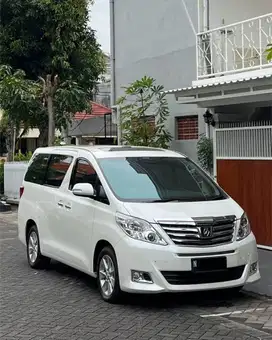 Toyota Alphard V6 CBU 3.5 AT 2014