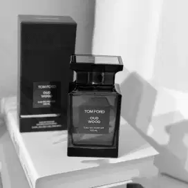 Parfum Pria Tom Ford Oud Wood Edp 100ml