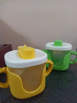 TEMPAT MINUM SEDOT GELAS