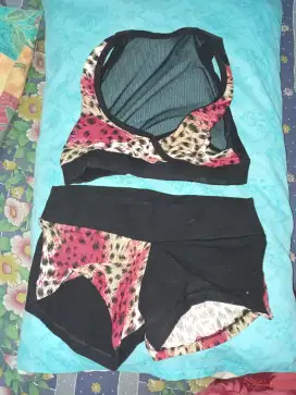 Baju senam 1 stel