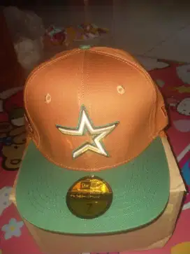 Topi lambang bintang original bilang up