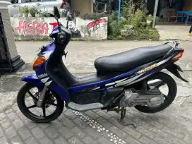 Yamaha Nouvo thn 2004  plat DK BALI