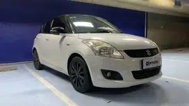 Pajak Panjang - Suzuki Swift 1.4 GX Bensin-MT 2016