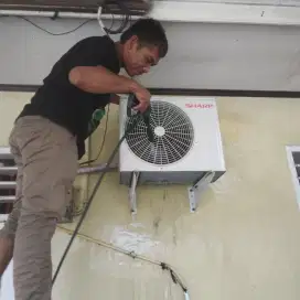 Servis ac padang