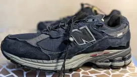 New Balance 2002R protect