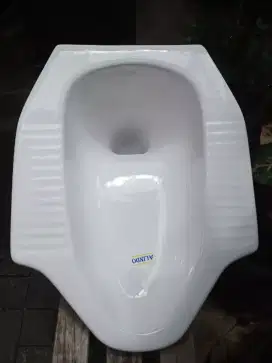 Closed Jongkok Baru