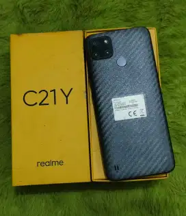 REALME C21Y 4/64GB SEGEL NORMAL JAYA TINGGAL PAKAI
